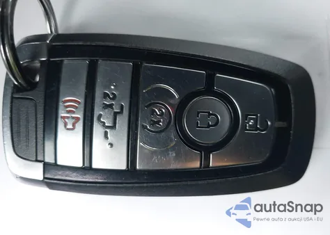 2022 Ford F-150 Lariat из США, поврежденный, VIN 1FTFW1ED4NFA15129